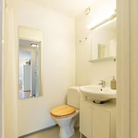 Unique Relaxed Corner Flat In Apartment *