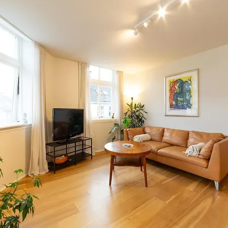 Apartment Unique Relaxed Corner Flat In Bergen